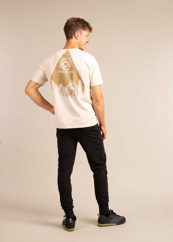 3RD ROCK bataboom sweatpants - Jerome is 5ft 10" with a 30" waist & 37" hips. Here he is wearing a size 30RL.