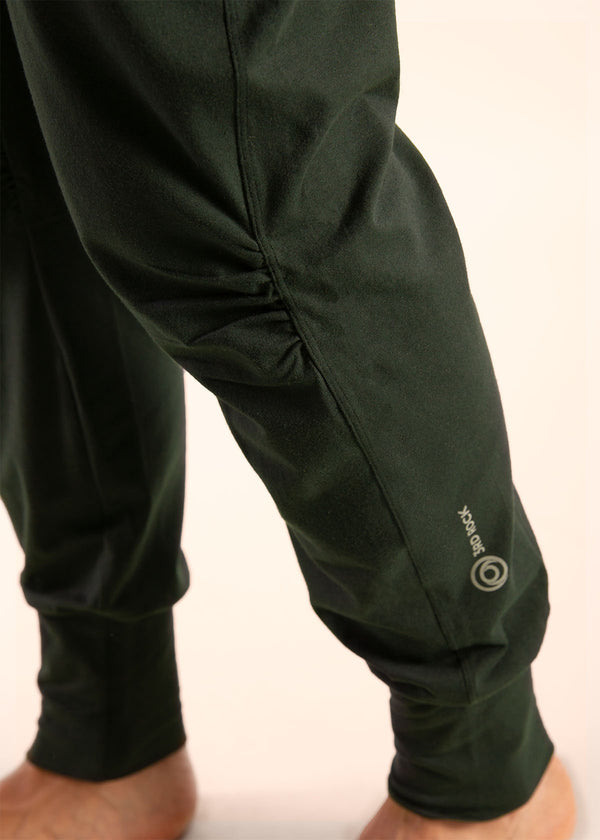 A close up look at our knee design which allows a wider range of motion