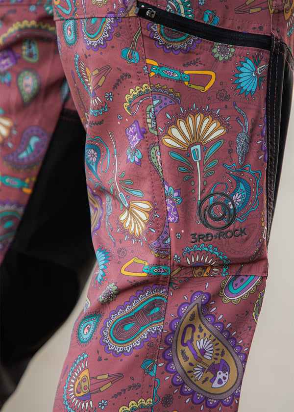 Oooo look at that gorgeous paisley pattern with hidden climbing gear!