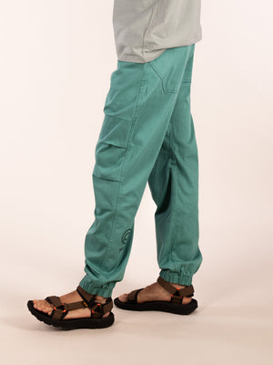 3rd rock clothing reinforced nova climbing trousers - Donald is 6ft 1″  with a 30