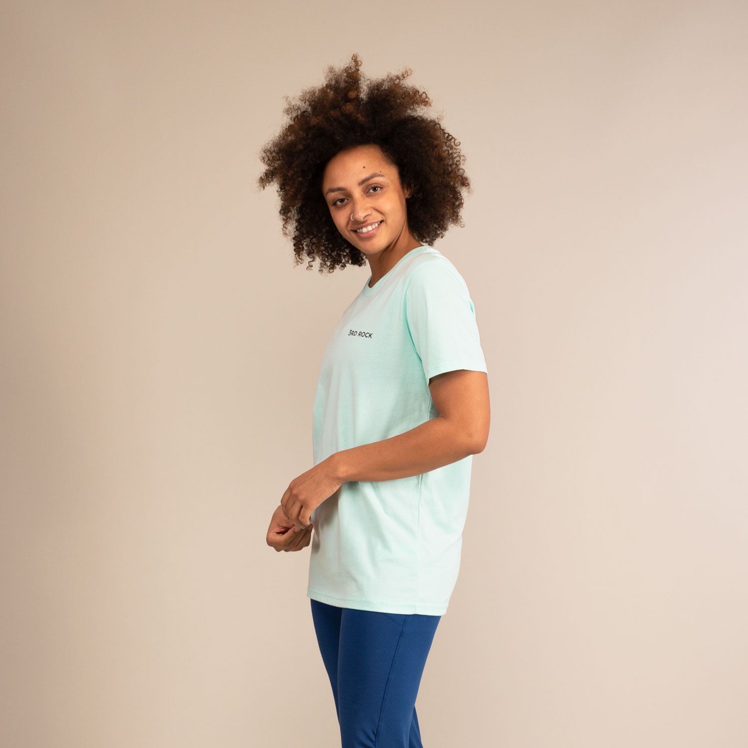 WHALE TEE | Organic Cotton T-Shirt | 3RD ROCK Clothing -  Kendal is 5ft 8 with a 36" bust and wears a size M F
