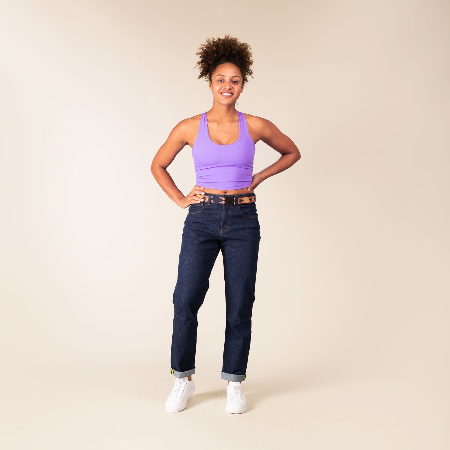 3RD ROCK Clothing Mars sustainable jeans - Kendal is 5ft 7" with a 28" waist, 38" hips and wears a size 30/RL. F