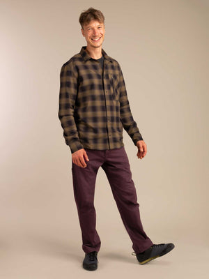 3RD ROCK Johnson Organic Cotton Trousers - Jerome is 5ft 10