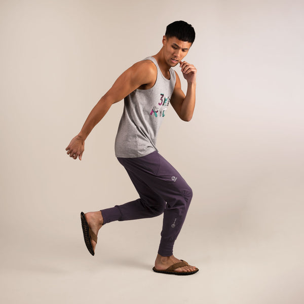 EARTHLOVER VEST | Organic Cotton Comfort Vest | 3RD ROCK Clothing -  Donald is 6ft 1 with a 39" chest and wears a size M M