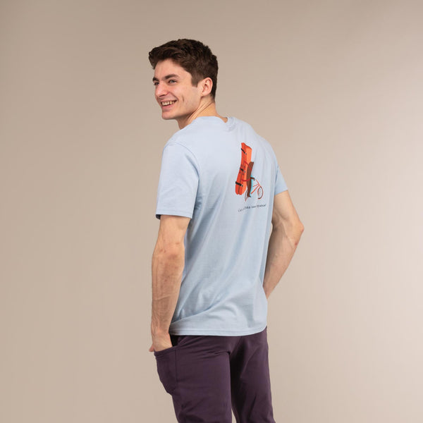 BLOQUEUR TEE | Organic Cotton T-Shirt | 3RD ROCK Clothing -  Billy is 5ft 11 with a 41" bust and wears a size L M