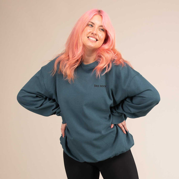 CHARLIE SWEATSHIRT | Oversized Organic Sweatshirt | 3RD ROCK Clothing -  Sophie is 5ft 9 with a 40.5" bust and wears a size L F
