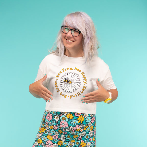 CRAFTEVAN BEE FREE T-Shirt | Organic Cotton Cropped Tee | 3RD ROCK Clothing -  Julie is 5ft 4.5" with a 39" bust and wears a size 10, showing the tee as more fitted  F