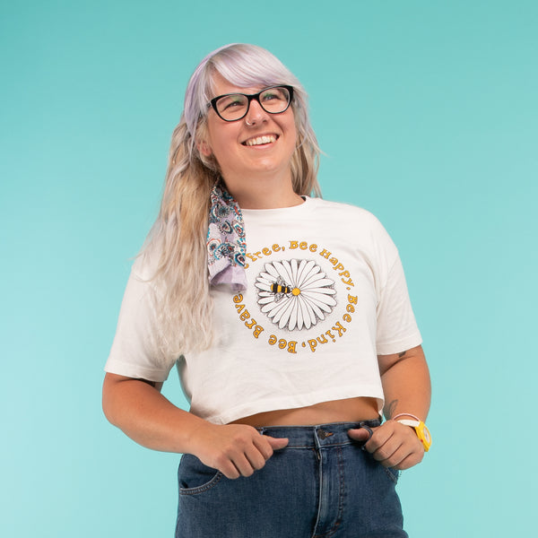 CRAFTEVAN BEE FREE T-Shirt | Organic Cotton Cropped Tee | 3RD ROCK Clothing -  Julie is 5ft 4.5" with a 39" bust and wears a size 10, showing the tee as more fitted F