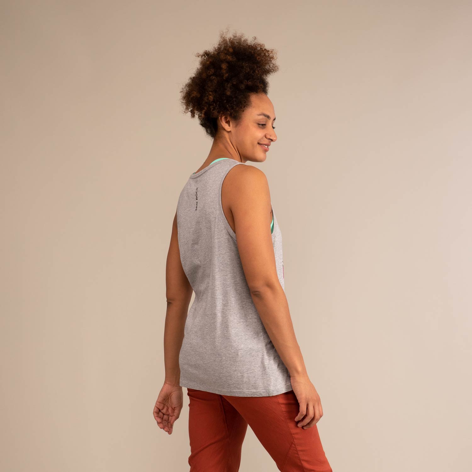 EARTHLOVER VEST | Organic Cotton Comfort Vest | 3RD ROCK Clothing -  Kendal is 5ft 8 with a 36" bust and wears a size M F