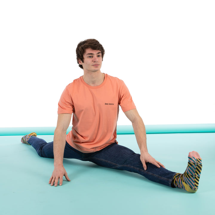 aaa Billy is 5ft 11" with a 30" waist, 32" inseam and wears a 30/RL.