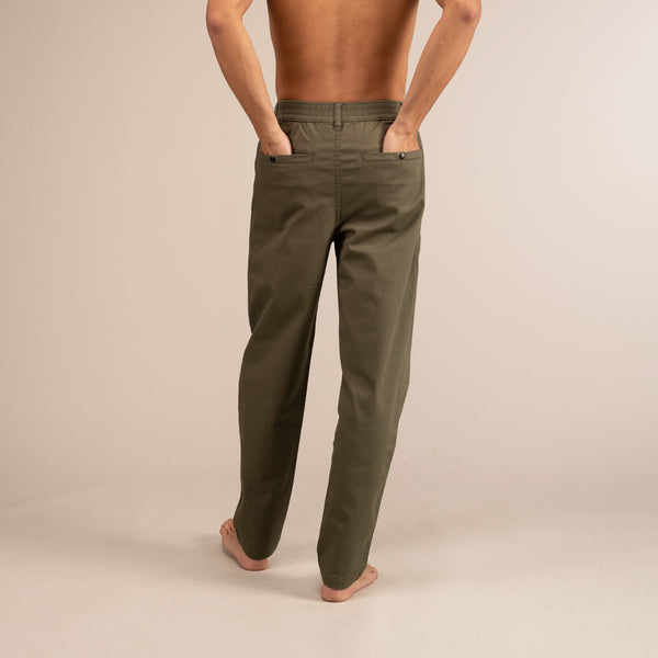 LARK Chinos | Organic Cotton Flexible Chinos | 3RD ROCK Clothing -  Donald is 6ft 1 with a 29" waist, 36" hips and wears a 30/LL.  M