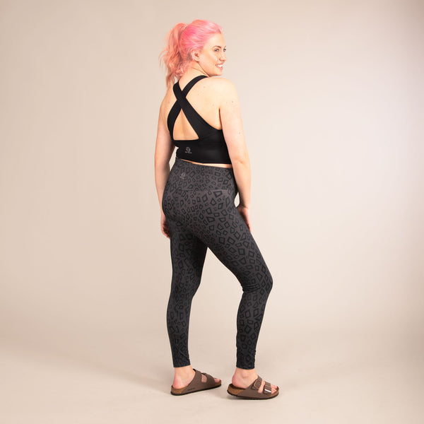 LUNA Sports Bra | Ultra Soft Recycled Bra | 3RD ROCK Clothing -  Sophie is a 34G with a 32" underbust, 40.5" overbust and wears a size 16 F