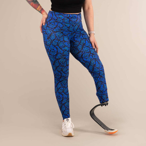 TITAN GEO JAGUAR LEGGINGS | Printed Recycled Leggings | 3RD ROCK Clothing -  Laura is 5ft 6 with a 31.5" waist, 43" hips and wears a size 14 F