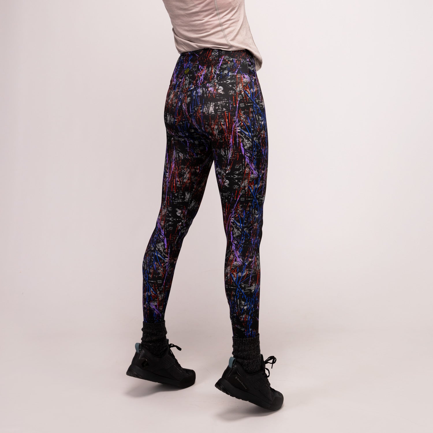 10 Flared Yoga Pants at Every Price Point - Parade: Entertainment, Recipes,  Health, Life, Holidays
